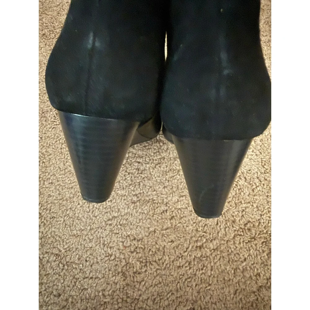 Women's Isaac Mizrahi Live! Black Wedge Ankle Boots Size 8.5